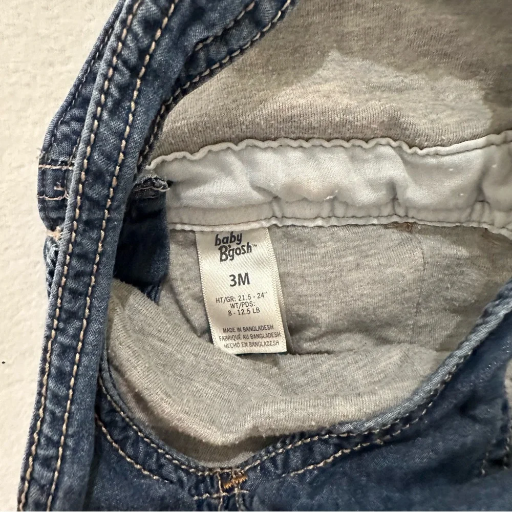 Oshkosh Denim Overalls Lined Adjustable Snap Straps Medium Wash Baby Size 3M